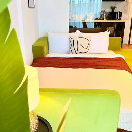 Sky Terrace - Luxury 2br In Aviatiei *