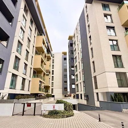 Sky Terrace - Luxury 2br In Aviatiei Apartment *