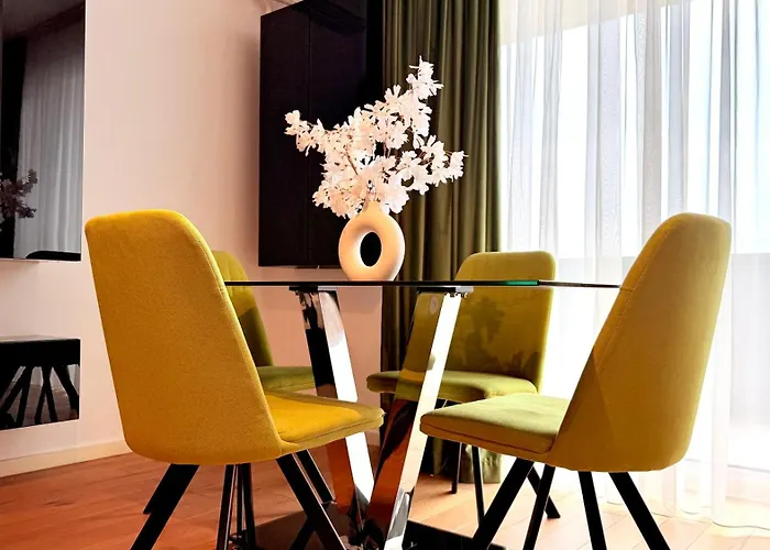 Sky Terrace - Luxury 2br In Aviatiei Apartment Bucharest
