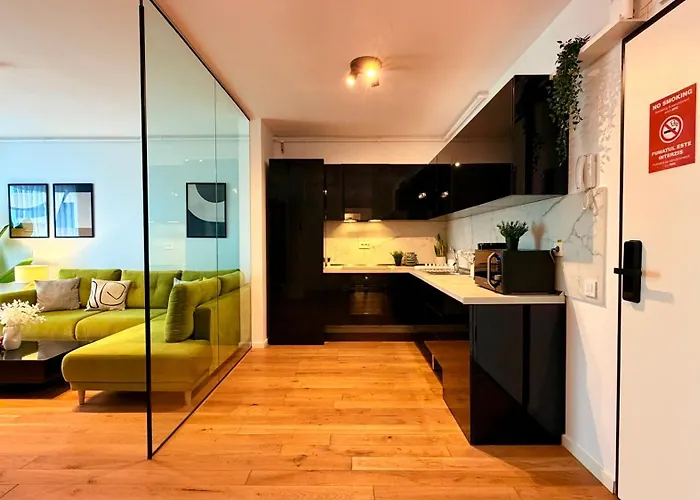 Sky Terrace - Luxury 2br In Aviatiei *