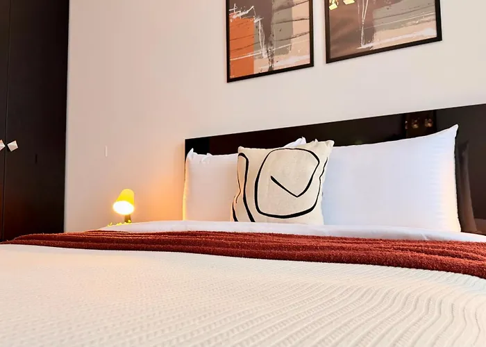 Sky Terrace - Luxury 2br In Aviatiei Apartment