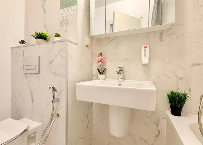 Apartment Sky Terrace - Luxury 2br In Aviatiei Bucharest