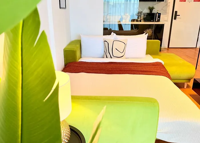 Sky Terrace - Luxury 2br In Aviatiei *